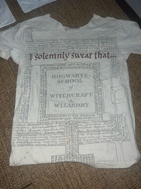 Harry Potter White "I Solemnly Swear" Hogwarts T-Shirt